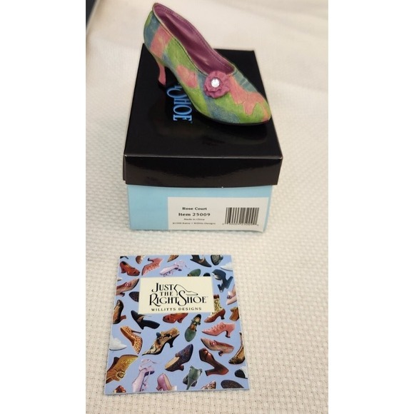 Other - Just the Right Shoe by Raine- Rose Court -#25009 No‎ COA 1998 With Box